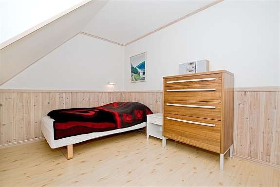 30029_33108_8_LOW Galleribilde