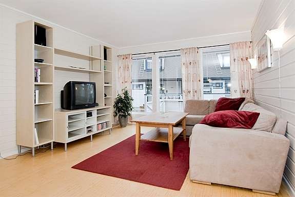 30029_33108_10_LOW Galleribilde