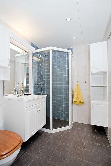 30029_33108_7_LOW Galleribilde