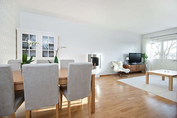 God plass til både sofagruppe og spisebord. Galleribilde