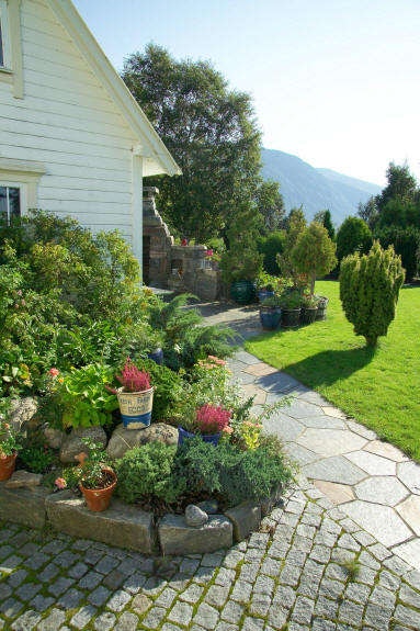 Del av uteareal Galleribilde