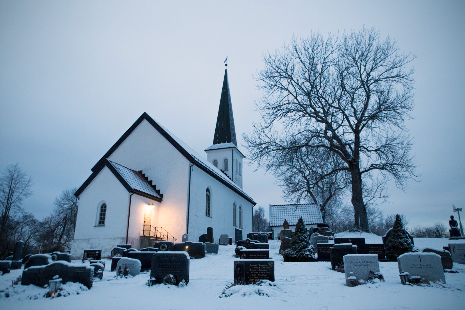 Haugsbygd Kirke