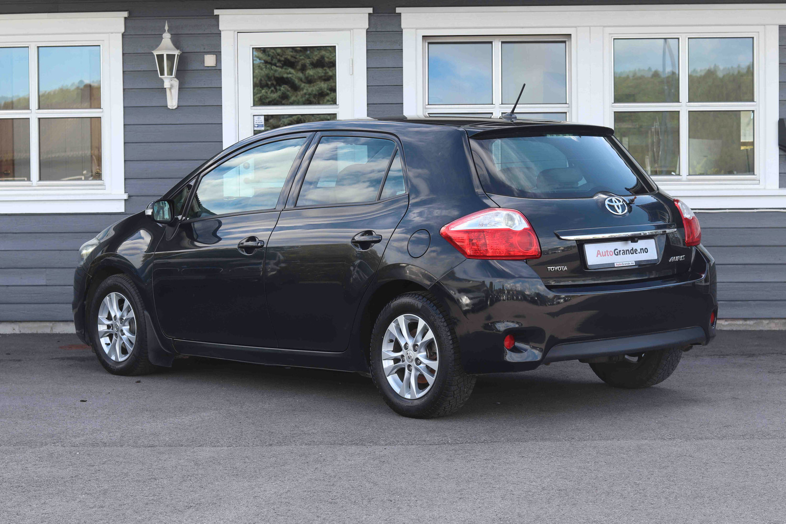 Hovedbilde av Toyota Auris