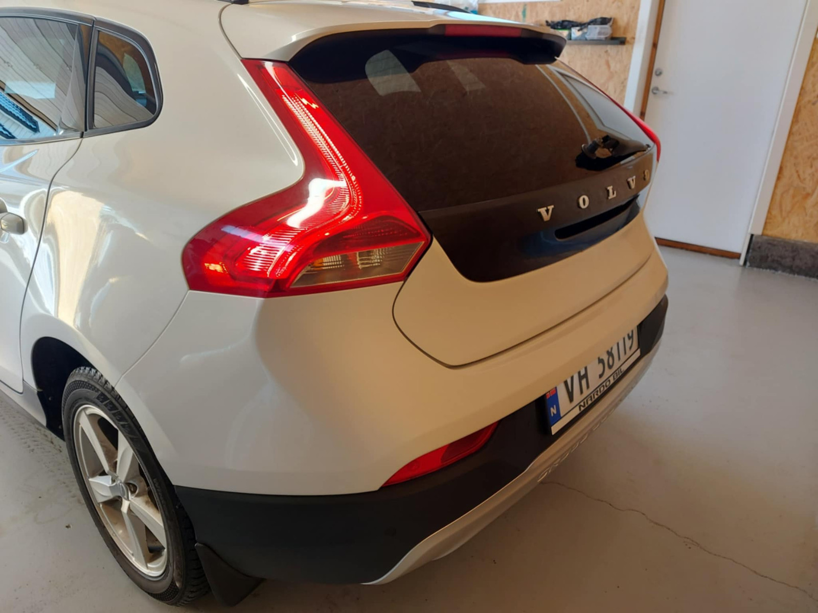 Volvo V40 Cross Country 3