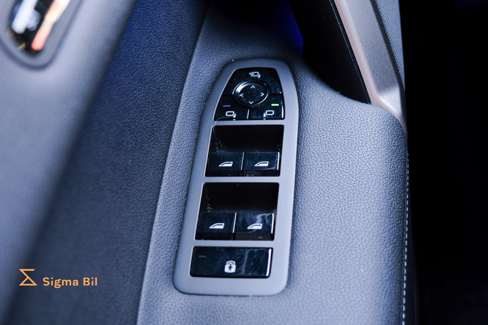 Bilde av BMW iX xDrive 40
