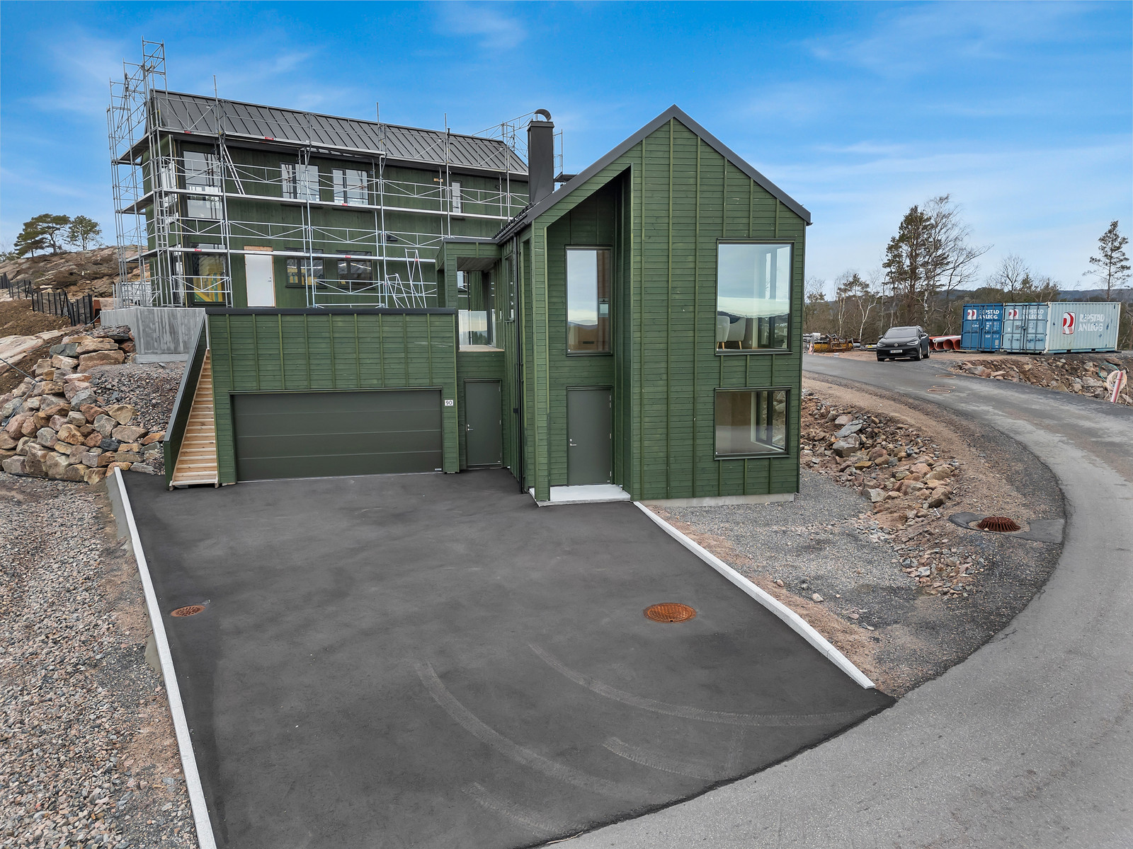 Image #1 Søgne/Åros - Oppgradert og Innflyttingsklar enebolig med dobbel garasje