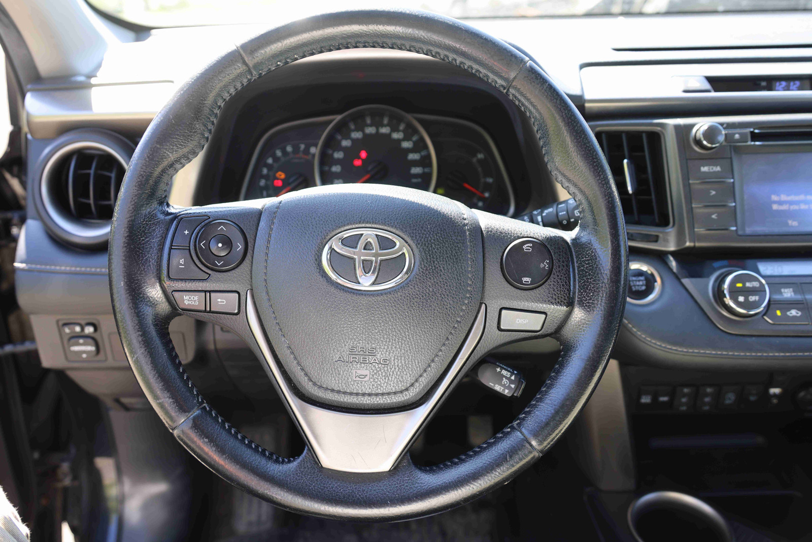 Hovedbilde av Toyota RAV4
