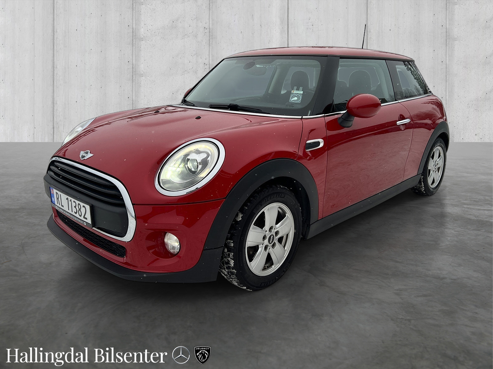 MINI One 102hk Chili Hel og flott, Ny service og PKK, Lav KM