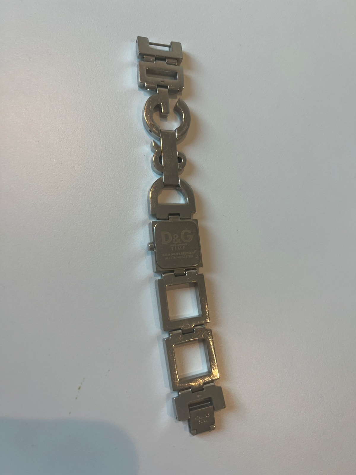 D&G klokke Dolce Gabbana Crystal Stone Bracelet Watch FINN-torget