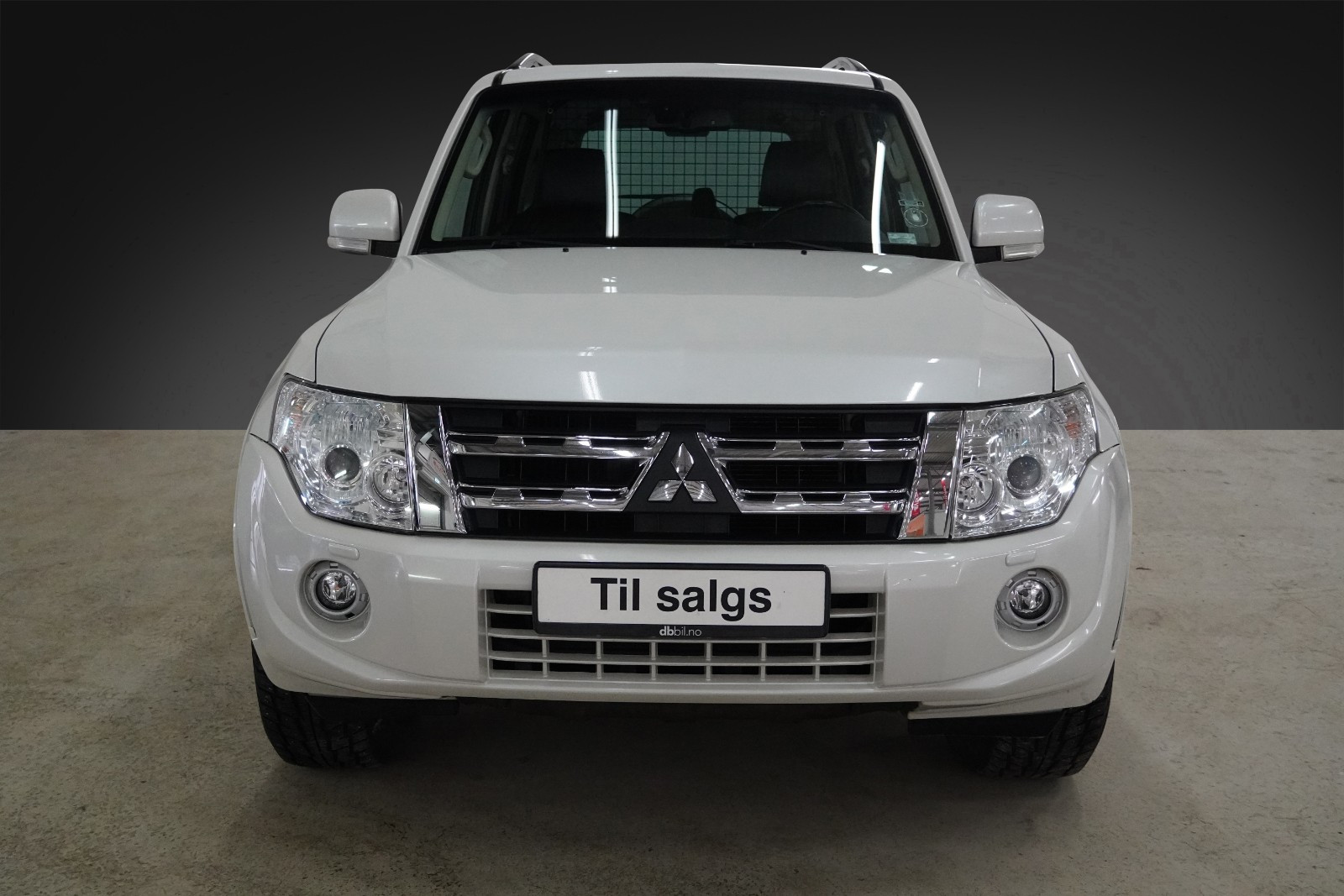 Mitsubishi Pajero 3,2 200 hk | Invite | H-feste | 3,5 tonn hengervekt | 3