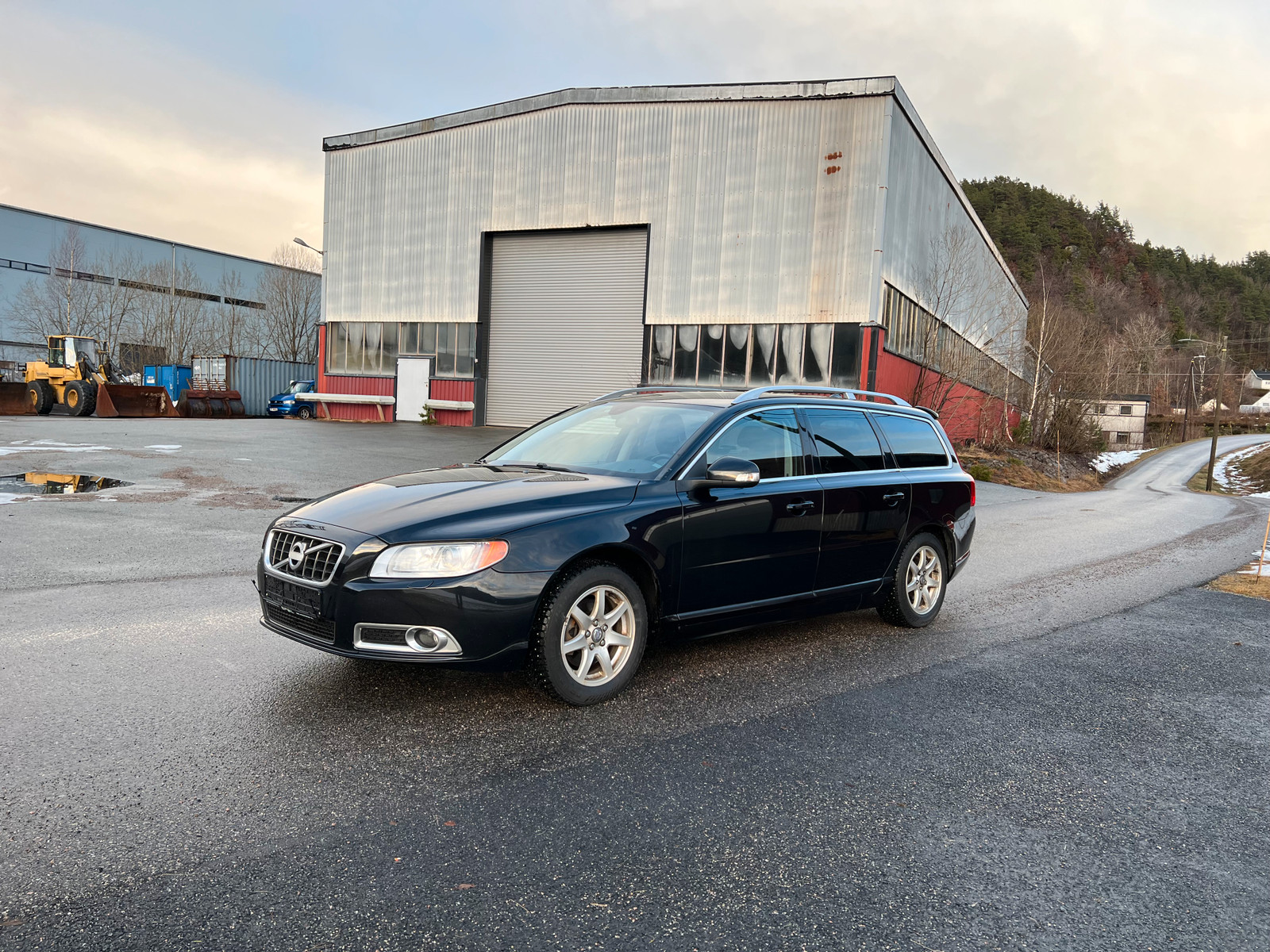 Volvo V70 2.4D-163Hk Summum/AUT/Skin/Dab+/Osv. EU 02.2027