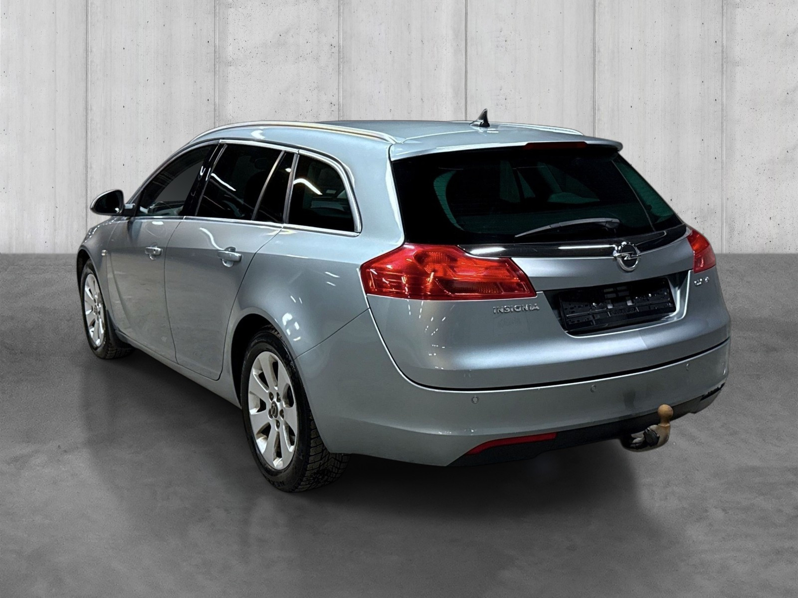 Opel Insignia AWD-2.0-CDTi-160HK-AUTOMAT-SPORTS-TOURER-SW-SE KM-PEN 3