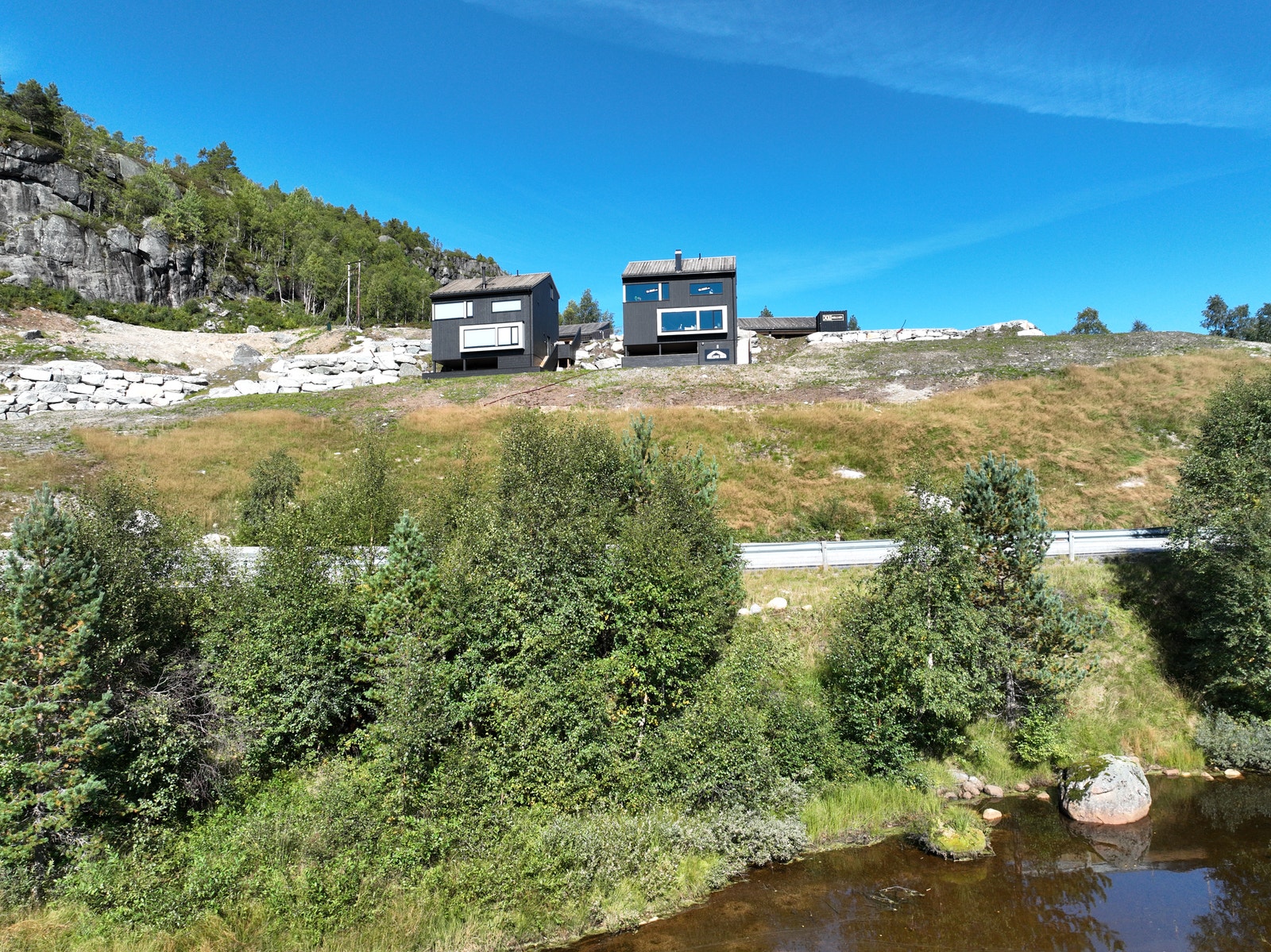Nyt utsikten i fin norsk natur!