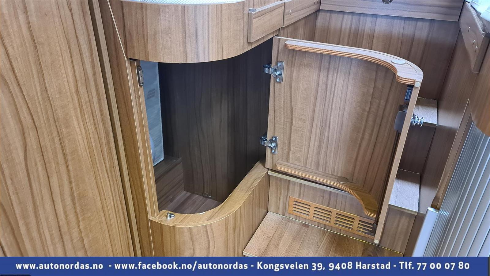 Gallery image 48