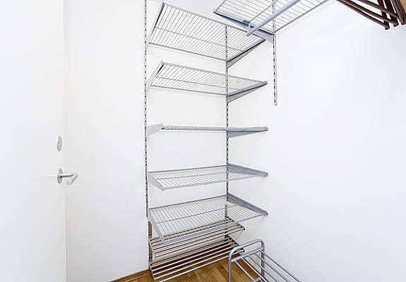 Walk in closet/bod Galleribilde