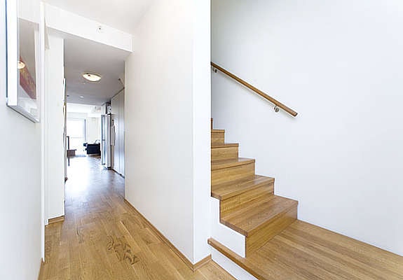 Heltre eiketrapp Galleribilde