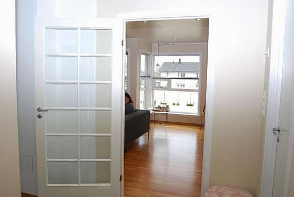 Fra hall mot stue Galleribilde