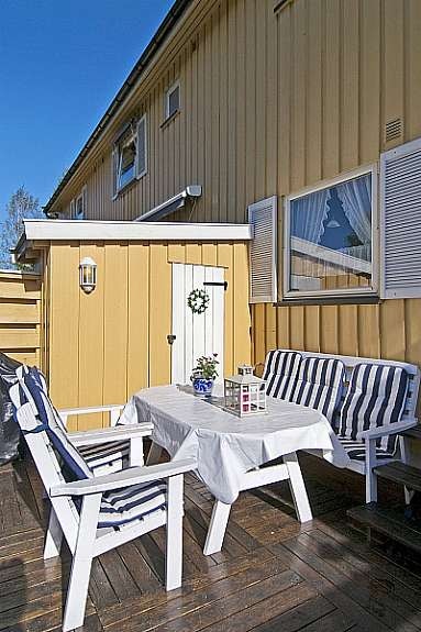 Platting ute. Galleribilde