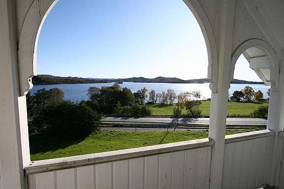 Utsikt fra altan i 2.etg. Galleribilde
