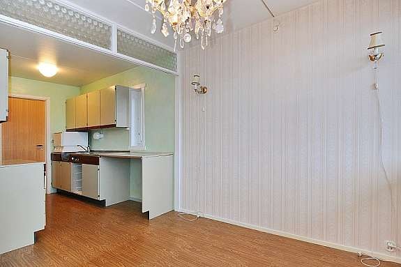 Kjøkken med spiseplass Galleribilde