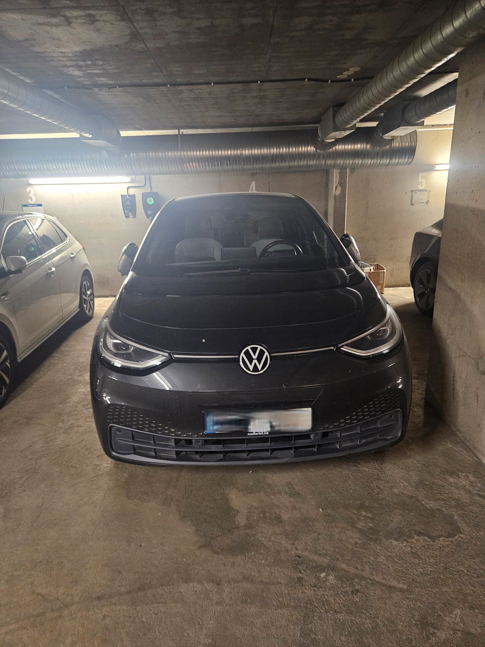 Privat NY PRIS Garasjeplass m/EL-lader - Grünerløkka/Grønland HERSLEBS GATE 11, Oslo 15 m² 500 000 kr Totalpris: 513 670 kr ∙ Fellesutg