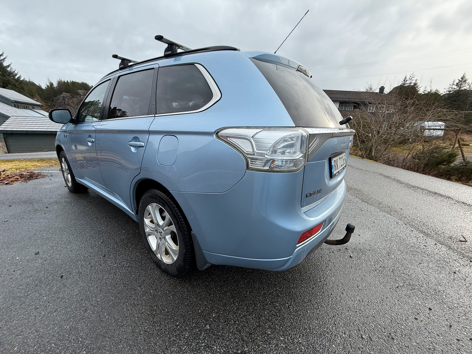 Mitsubishi Outlander Instyle+ 3