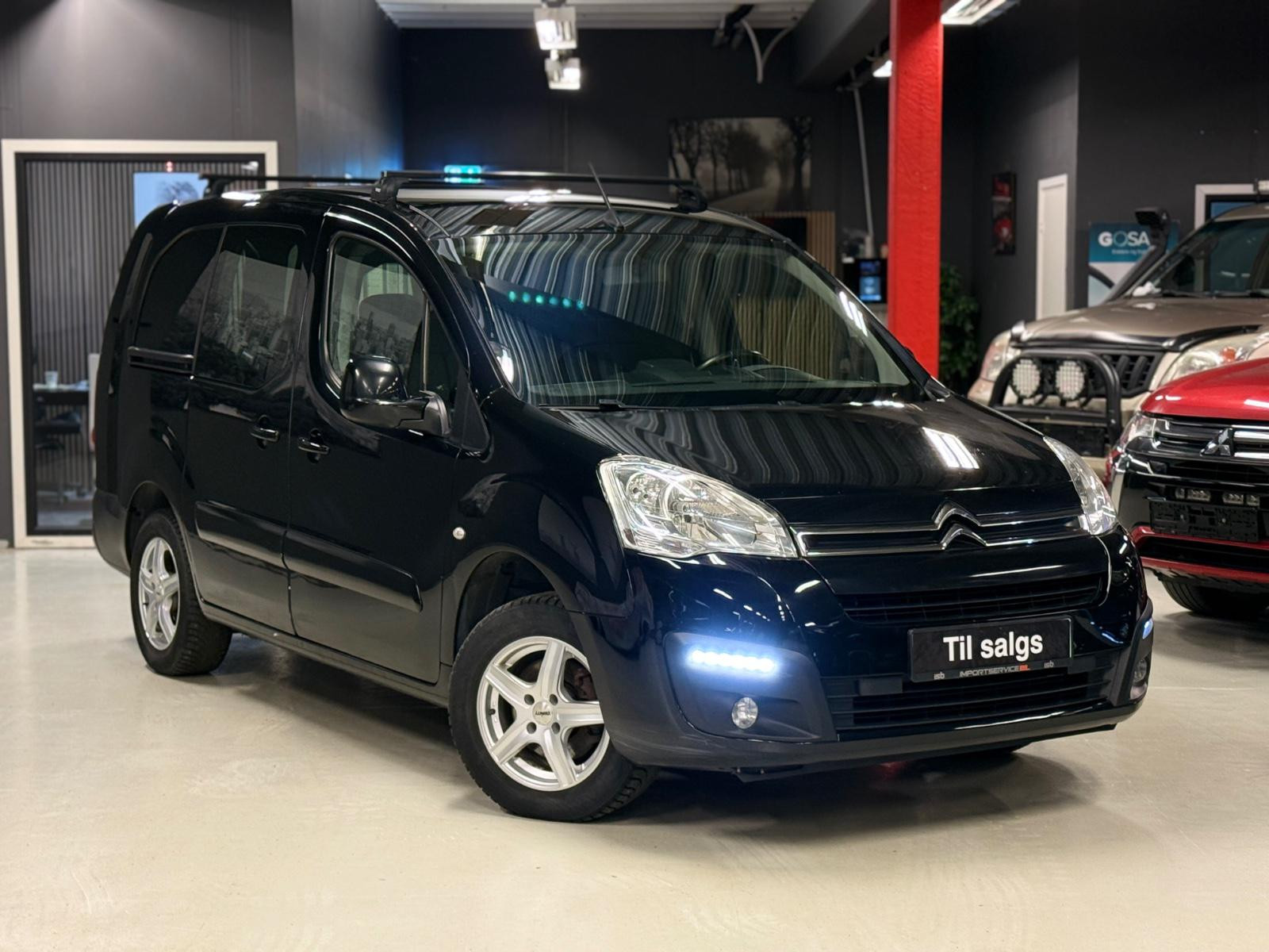 Citroen Berlingo 99 HK - 3 SETER - LANG TYPE - NY EU - HENGERFESTE