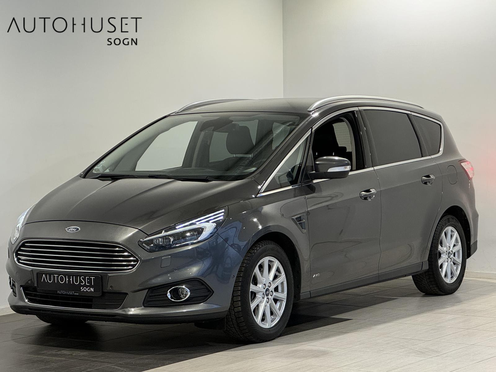 Ford S-MAX Titanium X, AWD, 7-Seter, H.feste, ACC, Kupevarmer+++