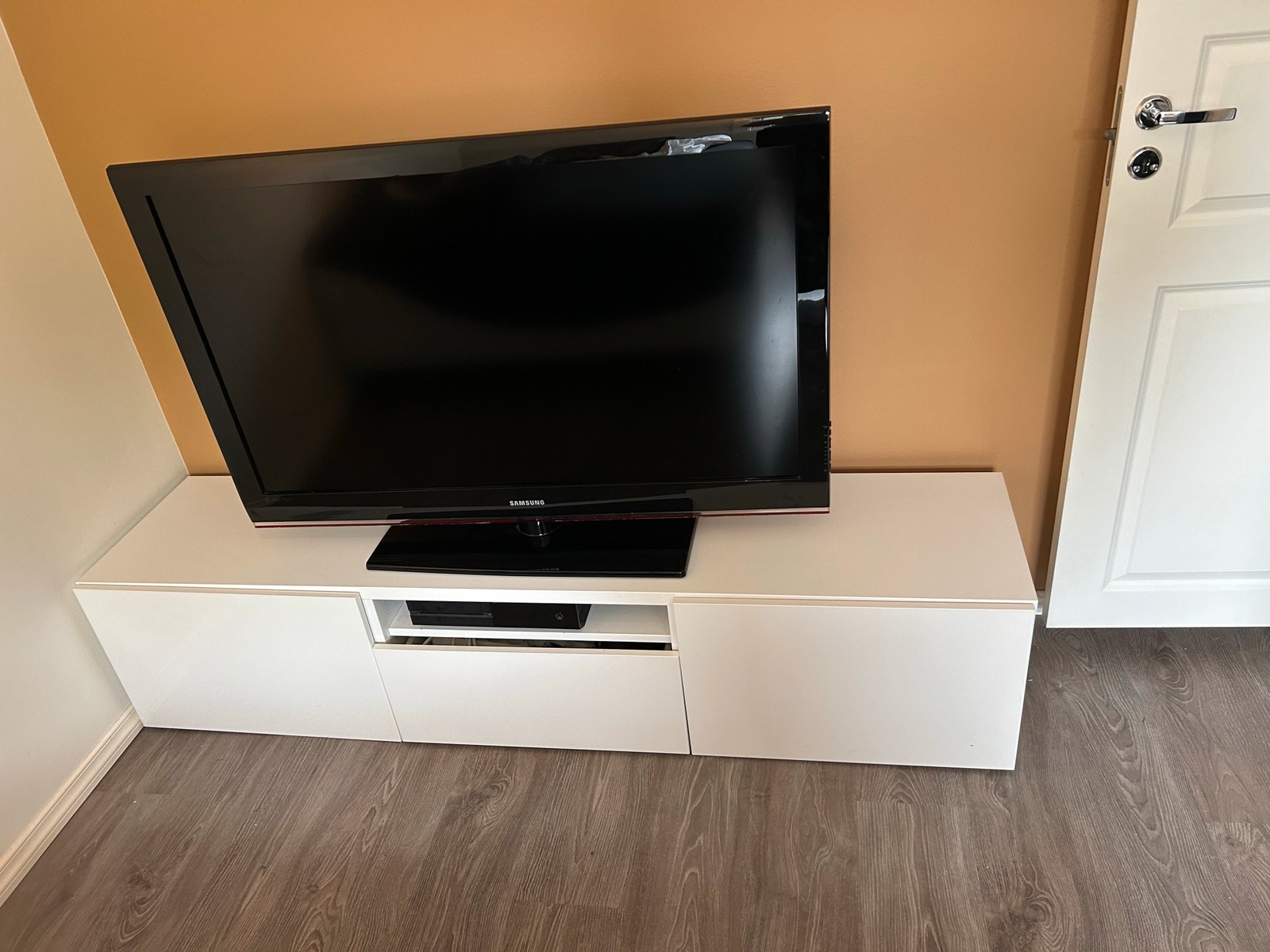 Eldre Samsung tv FINN-torget