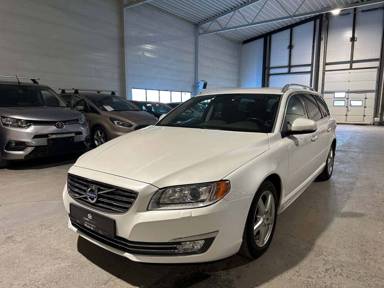 Volvo V70 Summum Skinn|Krok|Webasto|Navi|Ukestilbud ! 2