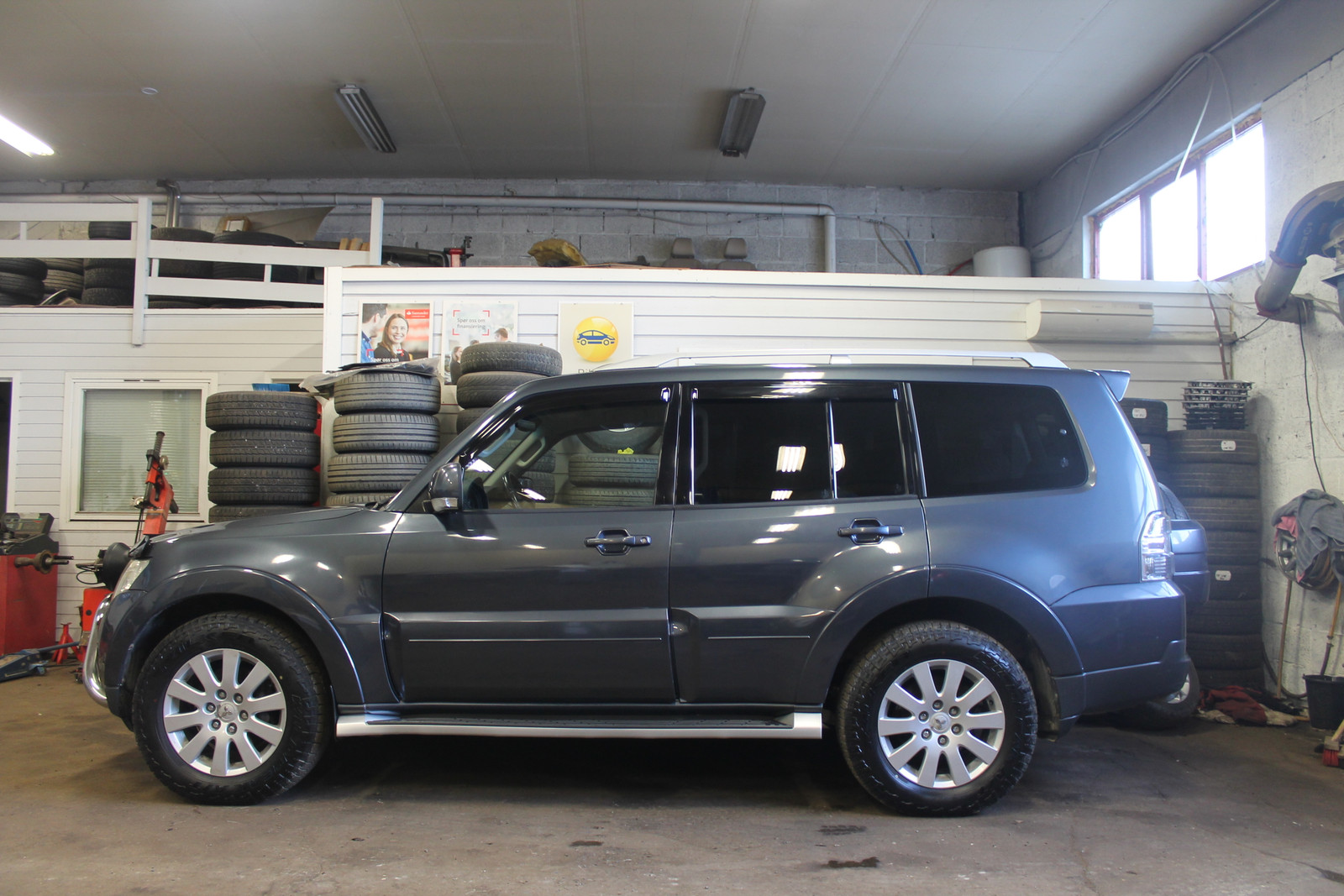Mitsubishi Pajero 3,2 DI-D Instyle Webasto m fjernkontroll 2