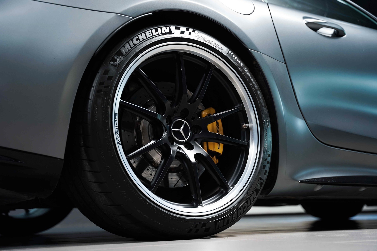 Hovedbilde av Mercedes-Benz AMG GT R