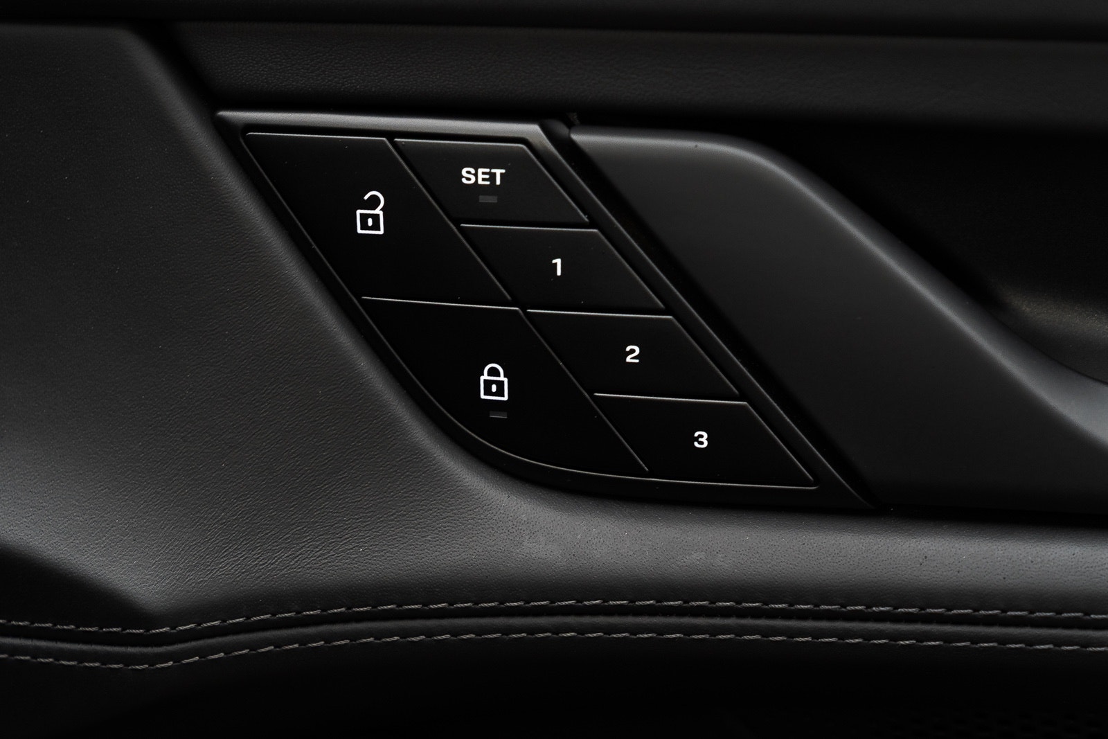 Hovedbilde av Porsche Taycan