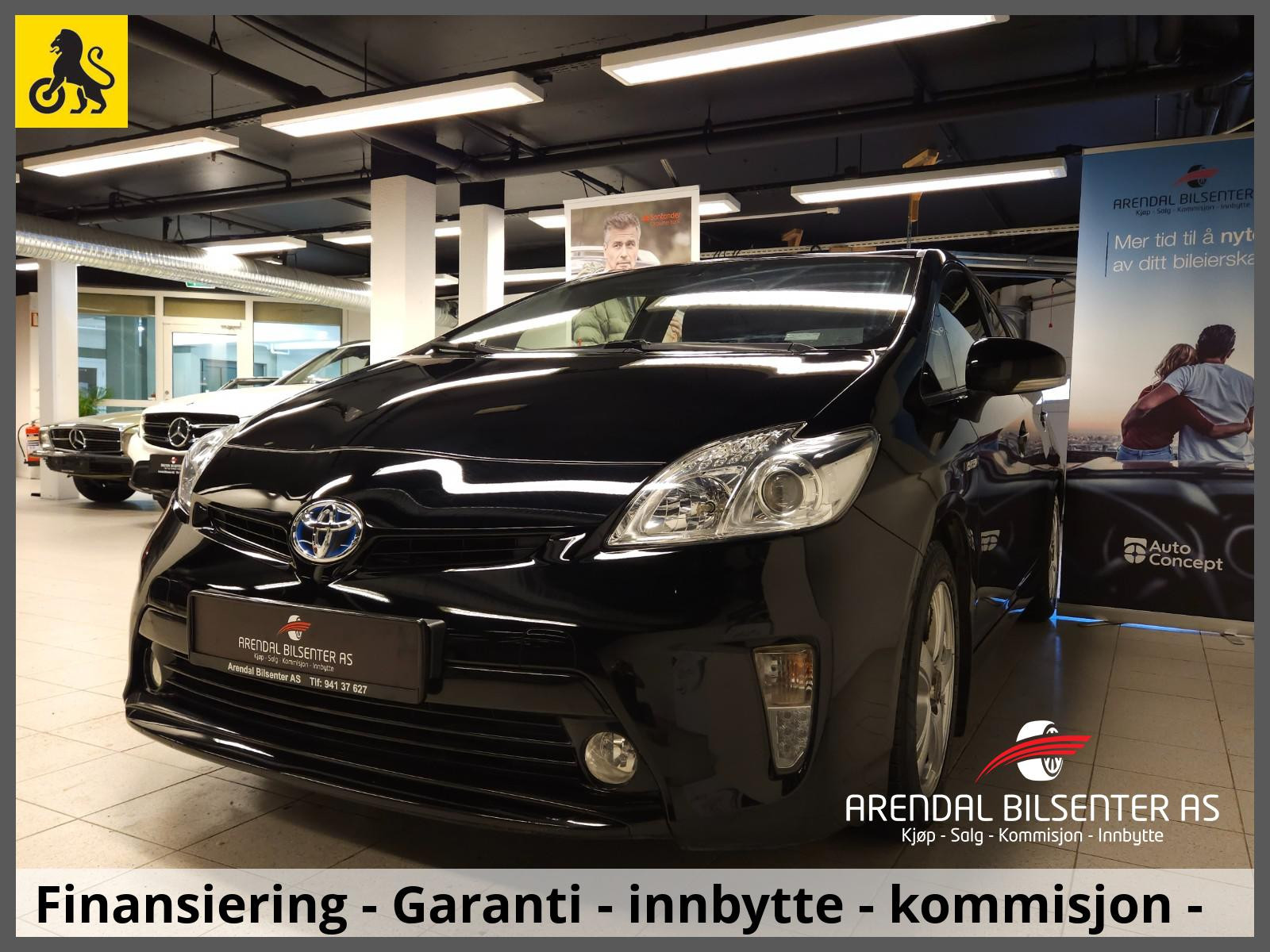 Toyota Prius AUTOMAT / JBL-LYD / HUD / NAVI / R.KAMERA / NYE-BREMSER
