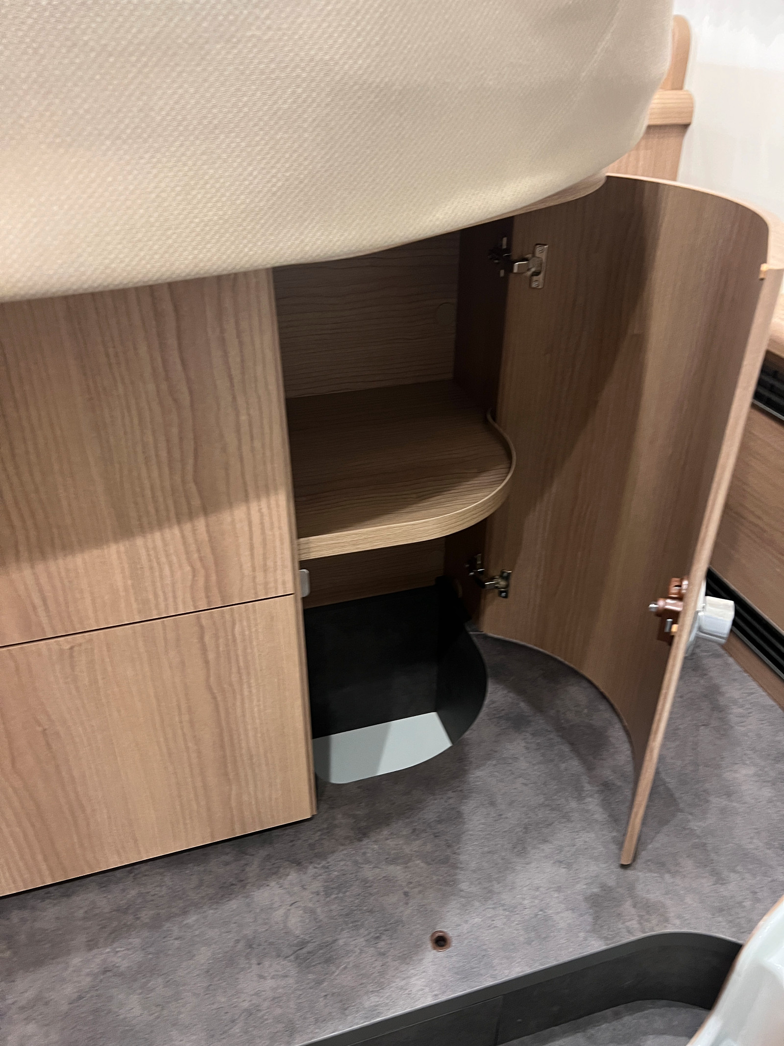 Gallery image 36