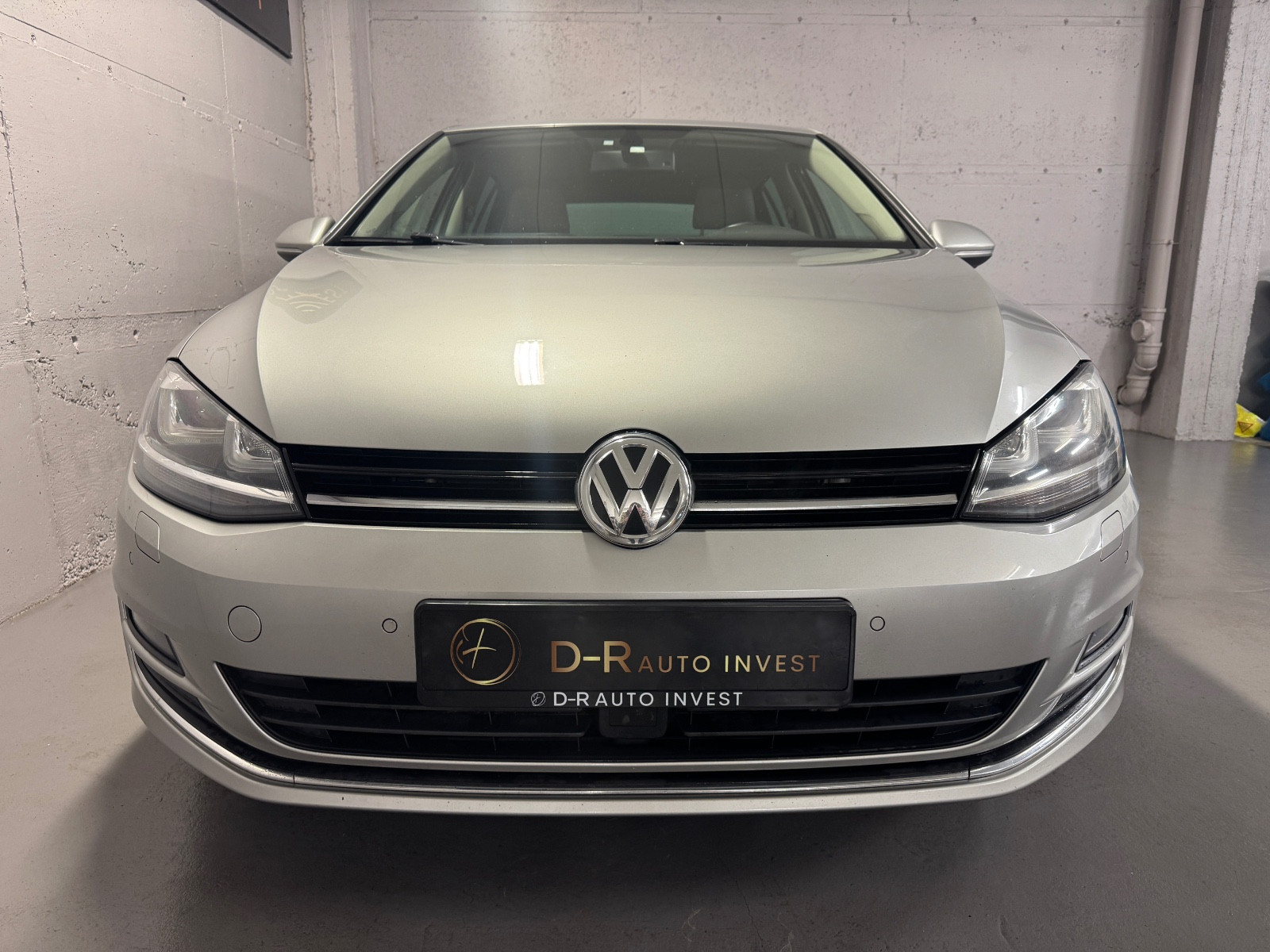 Volkswagen Golf DSG Highline / Webasto / Adaptiv cruise / S. understell 2