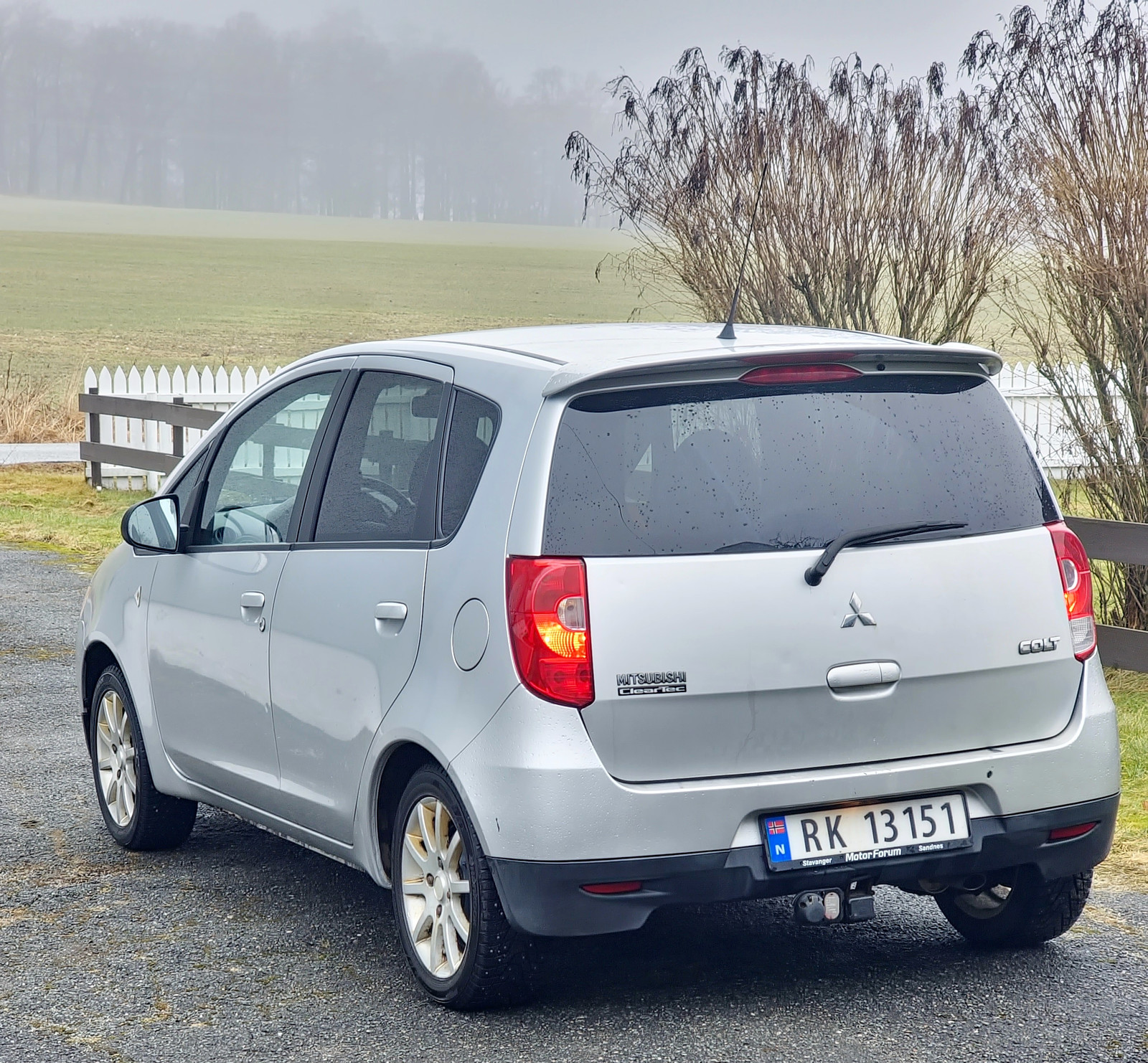 Mitsubishi Colt 3
