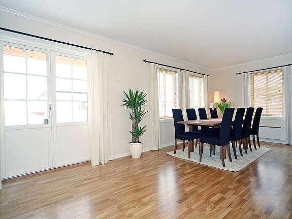 illustrsjons bilde spisestue Galleribilde