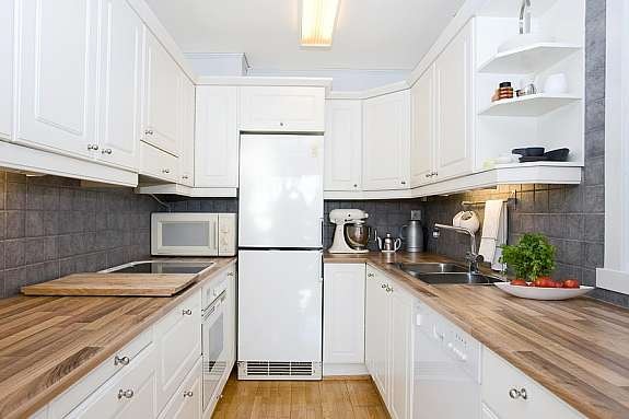 Godt med skap- og benkeplass Galleribilde