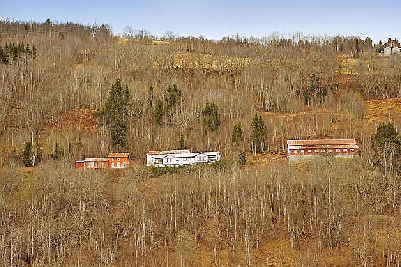 Eiendommen sett fra veie Galleribilde