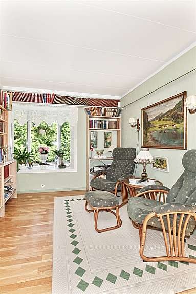 Hyggelig Tv-krok i stue. Galleribilde