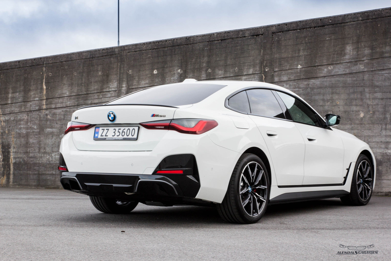 BMW i4 M50 M-Sport Pro, Charged, Harman Kardon, Sjekk fargekombo!