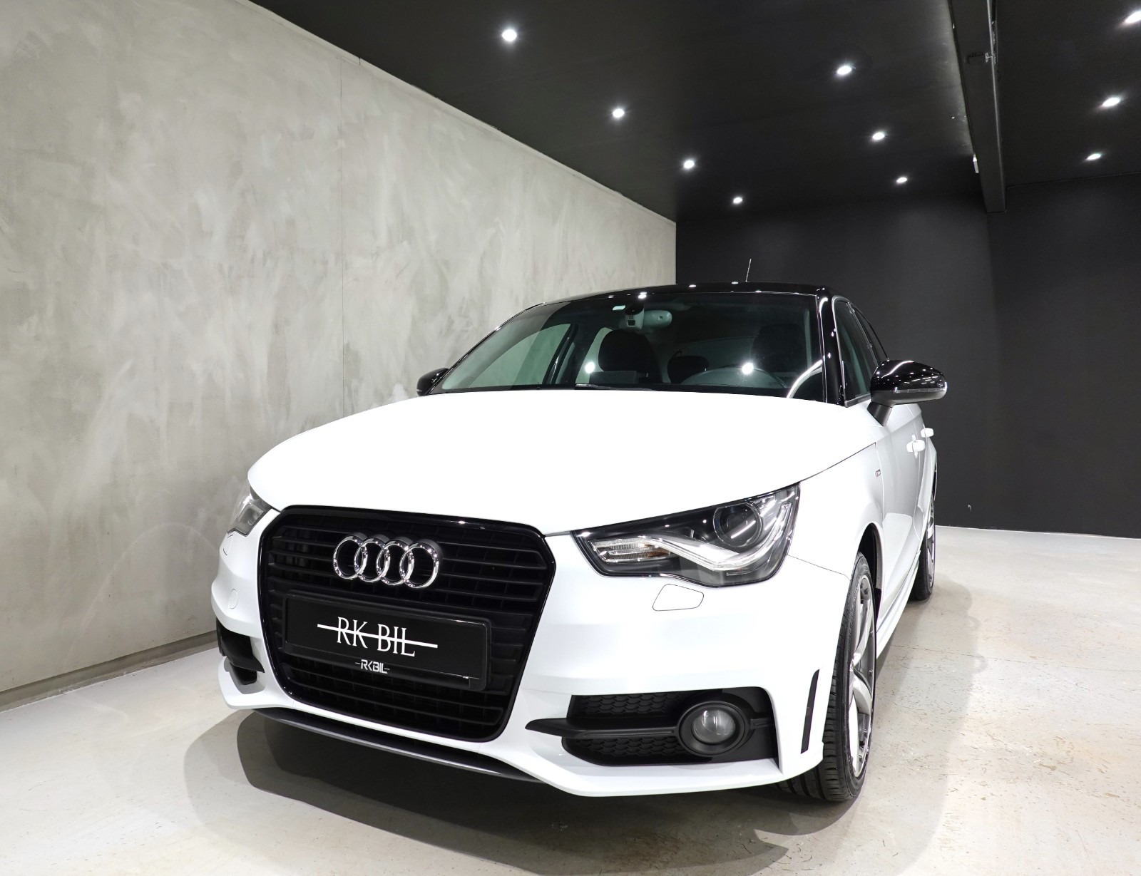 Audi A1 1.2TFSI/SPORTBACK/S-LINE/LED/CRUISE/DAB+/P-SENSOR/SEKM! 3