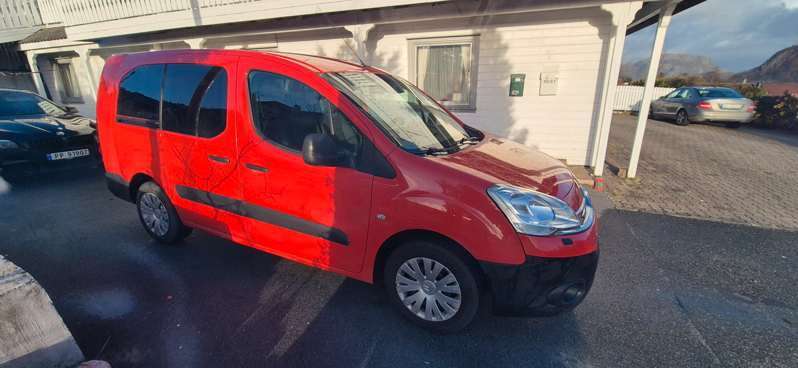 Citroen Berlingo e-HDi 90 EMG PROFF L2 3