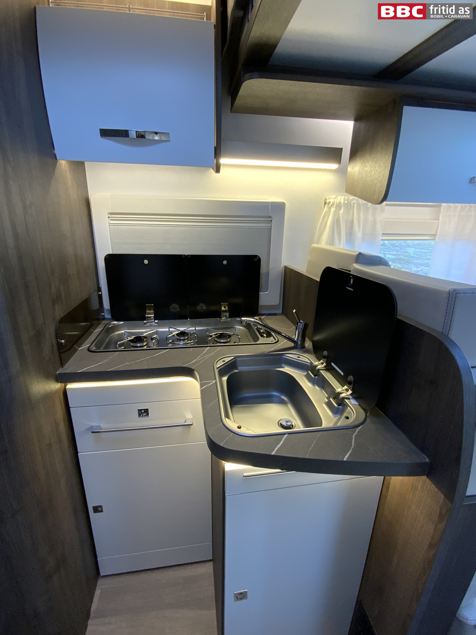 Gallery image 12