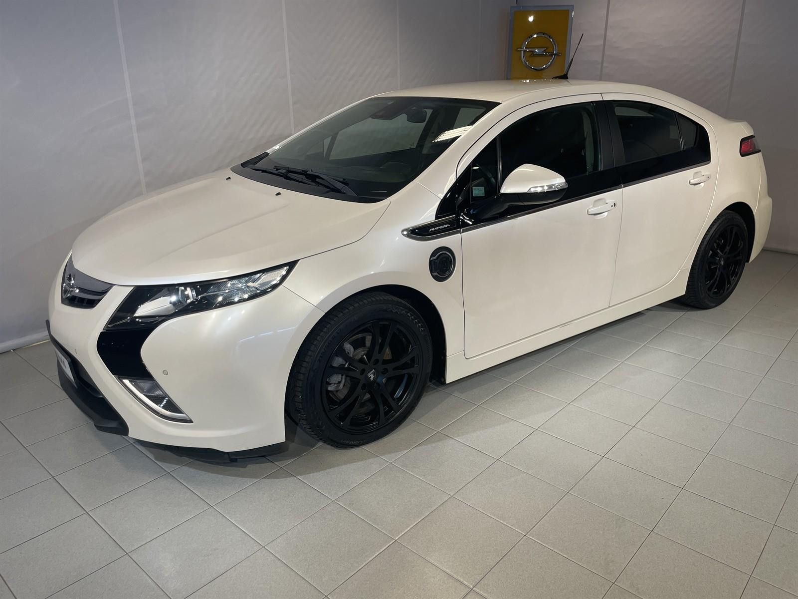 Opel Ampera 3