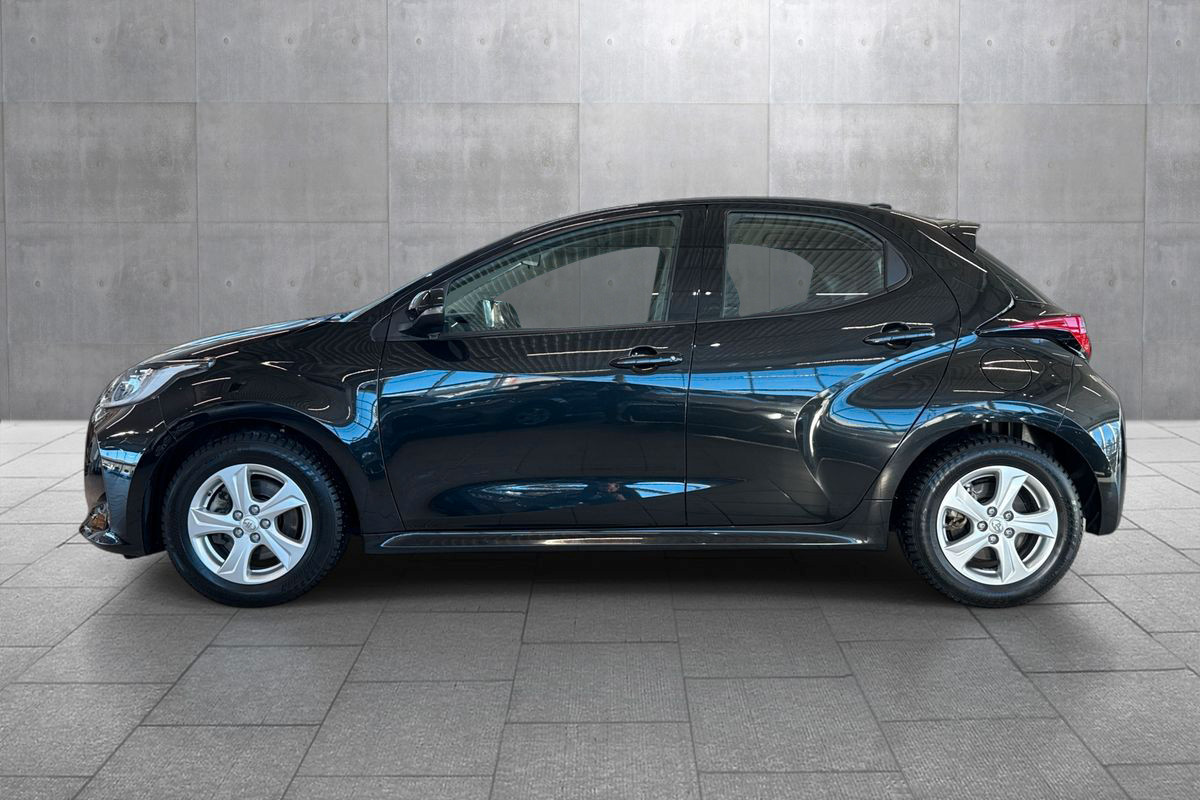 Toyota Yaris 1,5 Hybrid Active Tech KAMPANJE/NAVI/R.KAM/ADT.CRUISE 2