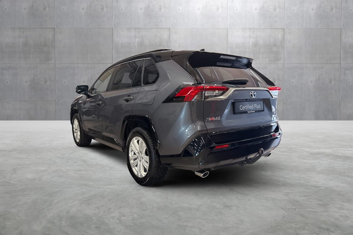 Toyota RAV4 Plug-in Hybrid 2.5 Bensin PH Automat AWD-i Executive Bitone Panorama 3