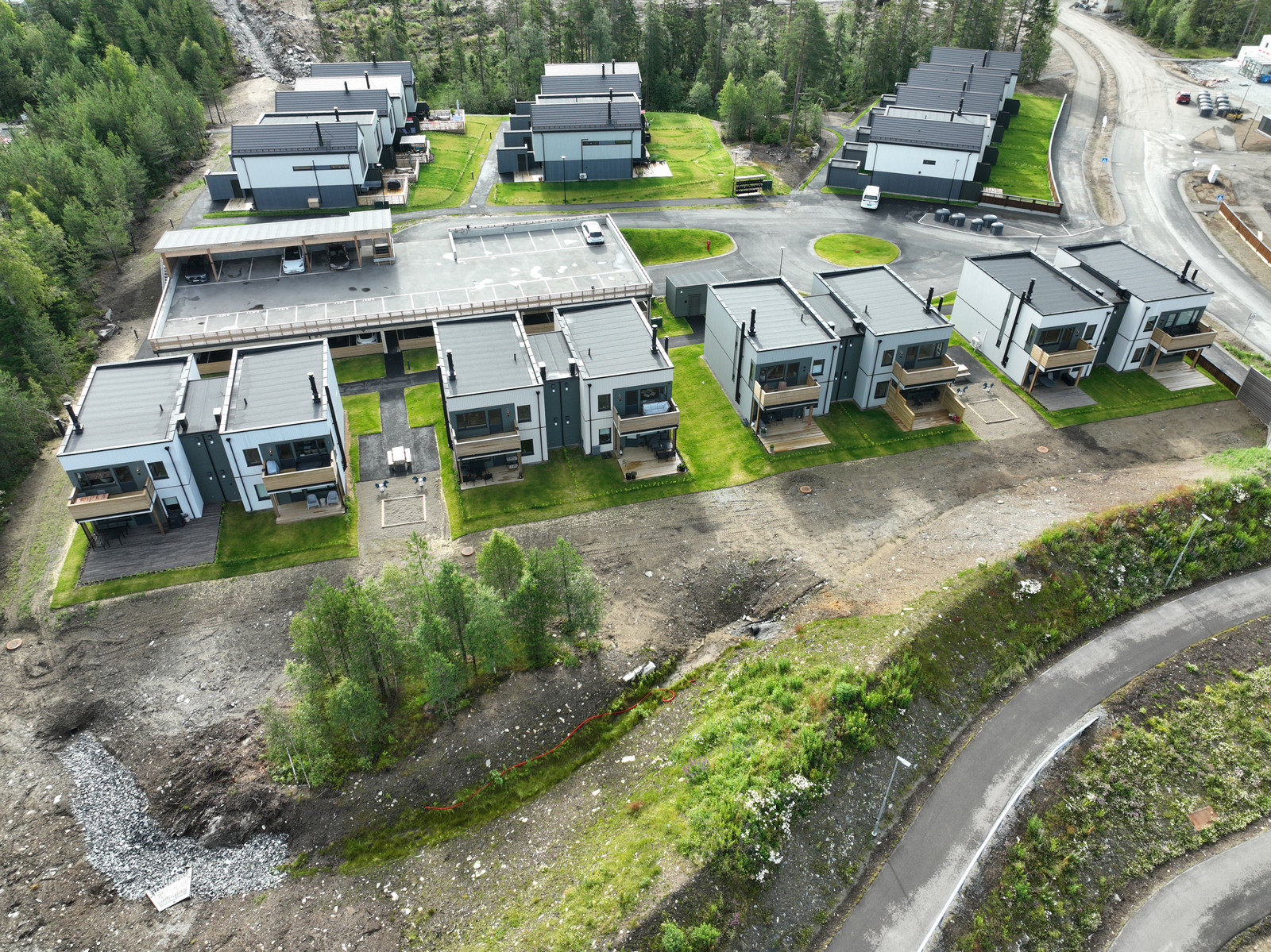 Dronebilde tatt juni 2025
