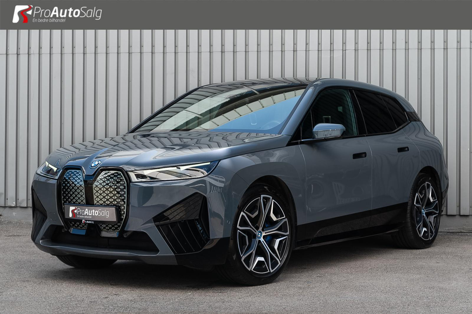 Bilde av 'BMW iX xDrive 50'